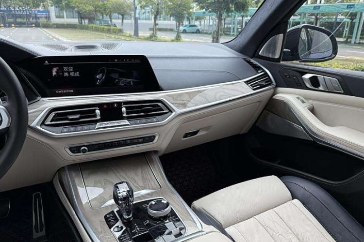 Used BMW X7 2020 xDrive40i Executive M Sport Package Interior 7