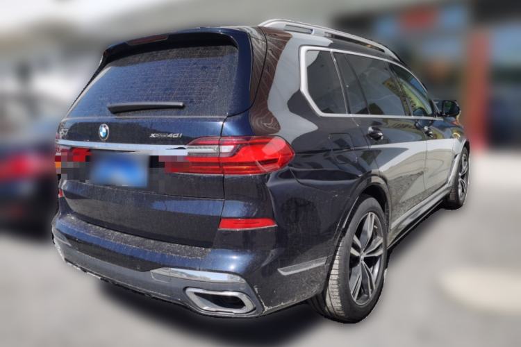 Used BMW X7 2020 xDrive40i Luxury M Sport Package Rear Right 45 Deg