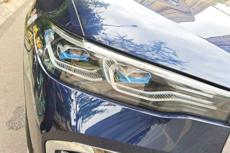 Used BMW X7 2020 xDrive40i Luxury M Sport Package Right Front Headlight