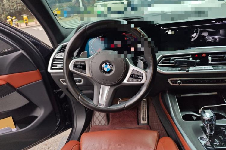 Used BMW X7 2020 xDrive40i Luxury M Sport Package Steering Wheel