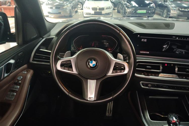 Used BMW X7 2020 xDrive40i Luxury M Sport Package Steering Wheel