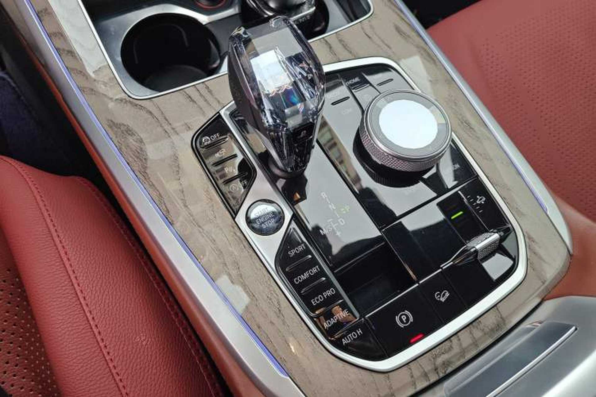 Used BMW X7 2020 xDrive40i Executive M Sport Package Gear Lever