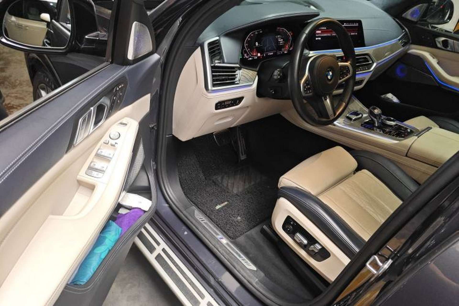 Used BMW X7 2020 xDrive40i Executive M Sport Package Driver Seat