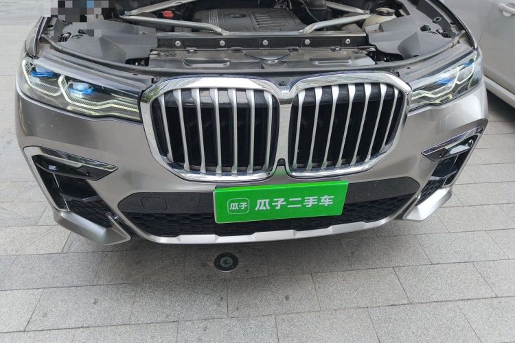 Used BMW X7 2020 xDrive40i Luxury M Sport Package Engine Bay