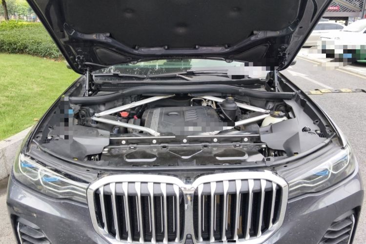 Used BMW X7 2020 xDrive40i Luxury Package with Leading Features Engine Bay