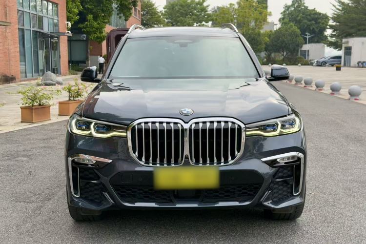 Used BMW X7 2020 xDrive40i Executive M Sport Package Exterior 1