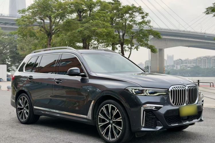Used BMW X7 2020 xDrive40i Executive M Sport Package Exterior 2