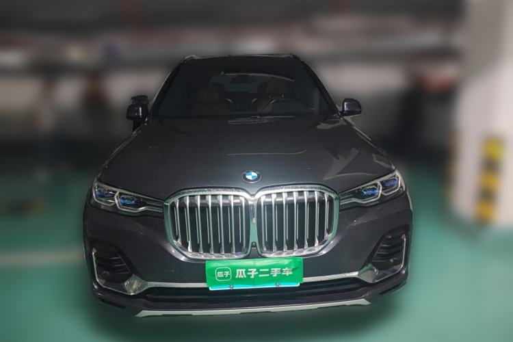 Used BMW X7 2020 xDrive40i Luxury M Sport Package Front