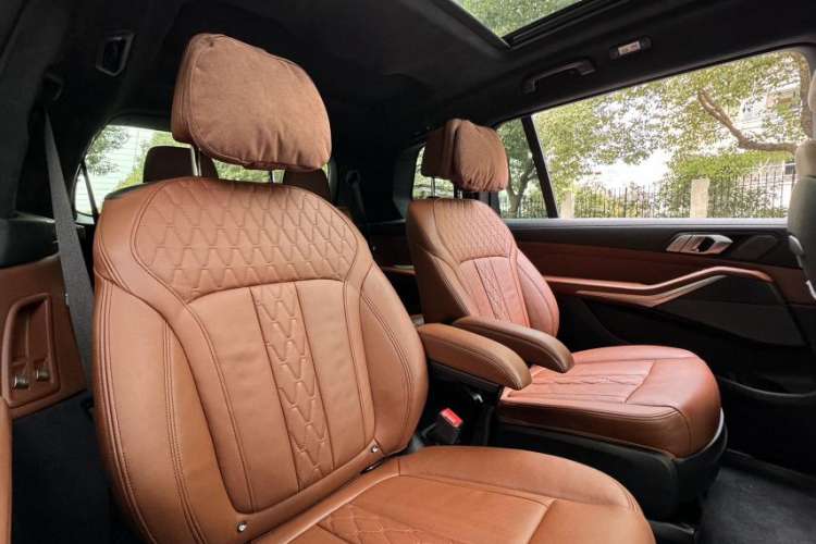 Used BMW X7 2020 xDrive40i Luxury M Sport Package Interior 13