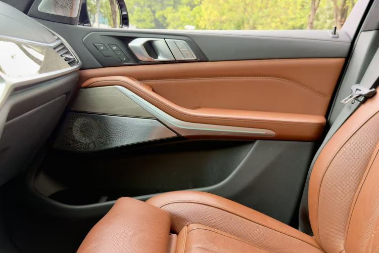 Used BMW X7 2020 xDrive40i Executive M Sport Package Interior 2