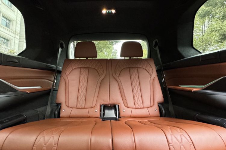 Used BMW X7 2020 xDrive40i Luxury M Sport Package Interior 7