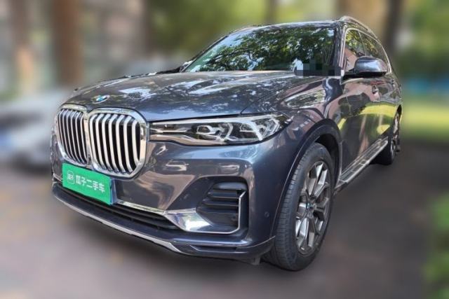 Used BMW X7 2020 xDrive40i Luxury Package with Leading Features
