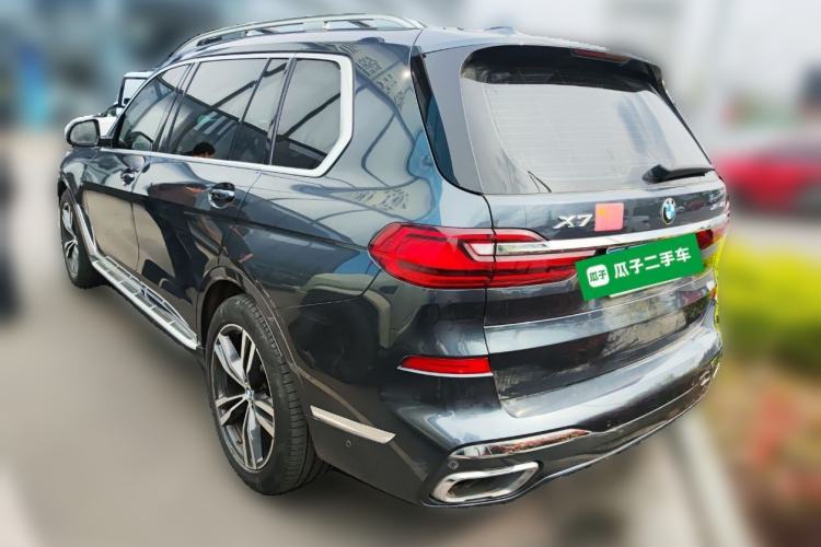 Used BMW X7 2020 xDrive40i Luxury M Sport Package Rear Left 45 Deg