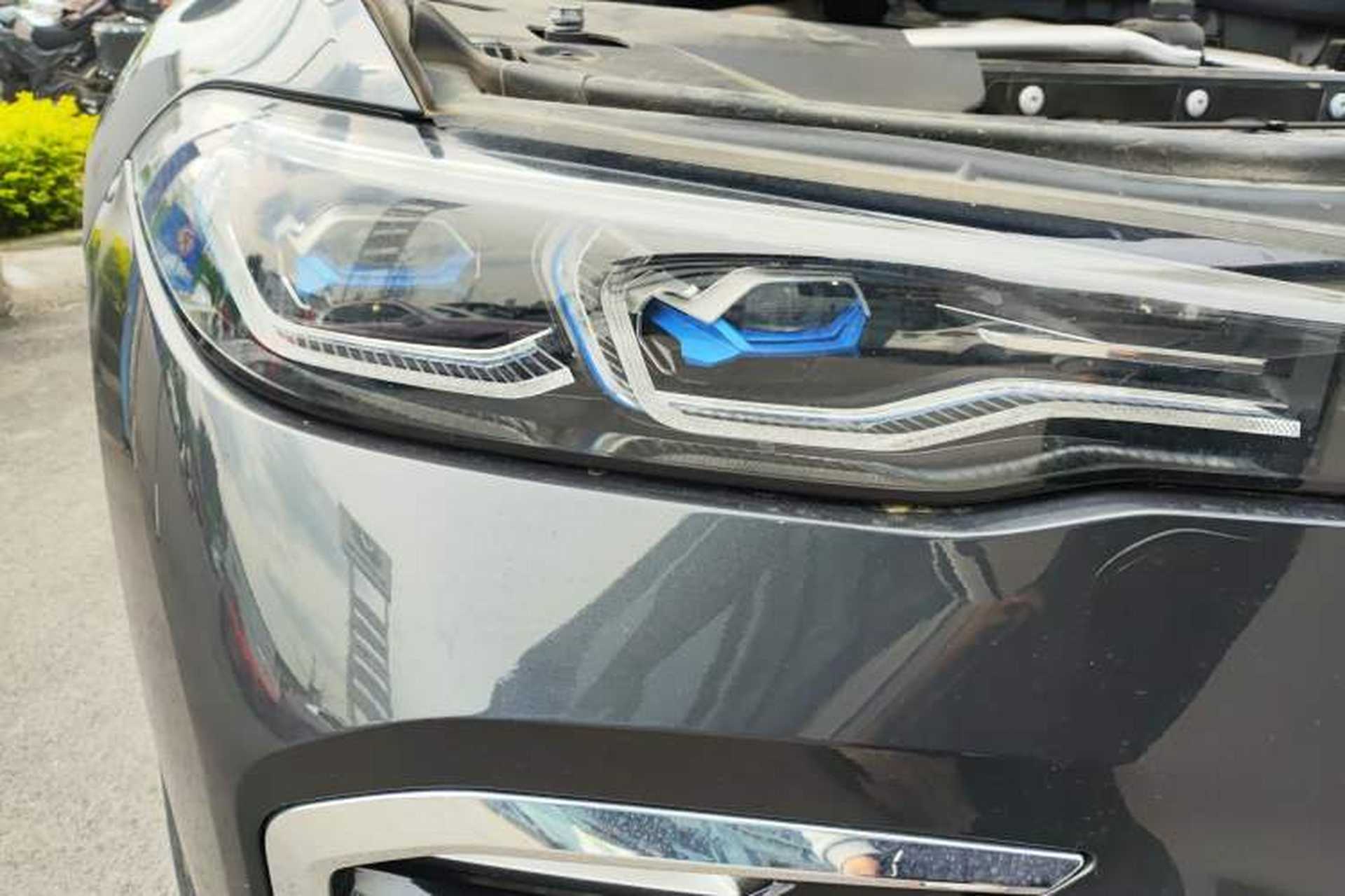 Used BMW X7 2020 xDrive40i Luxury M Sport Package Right Front Headlight