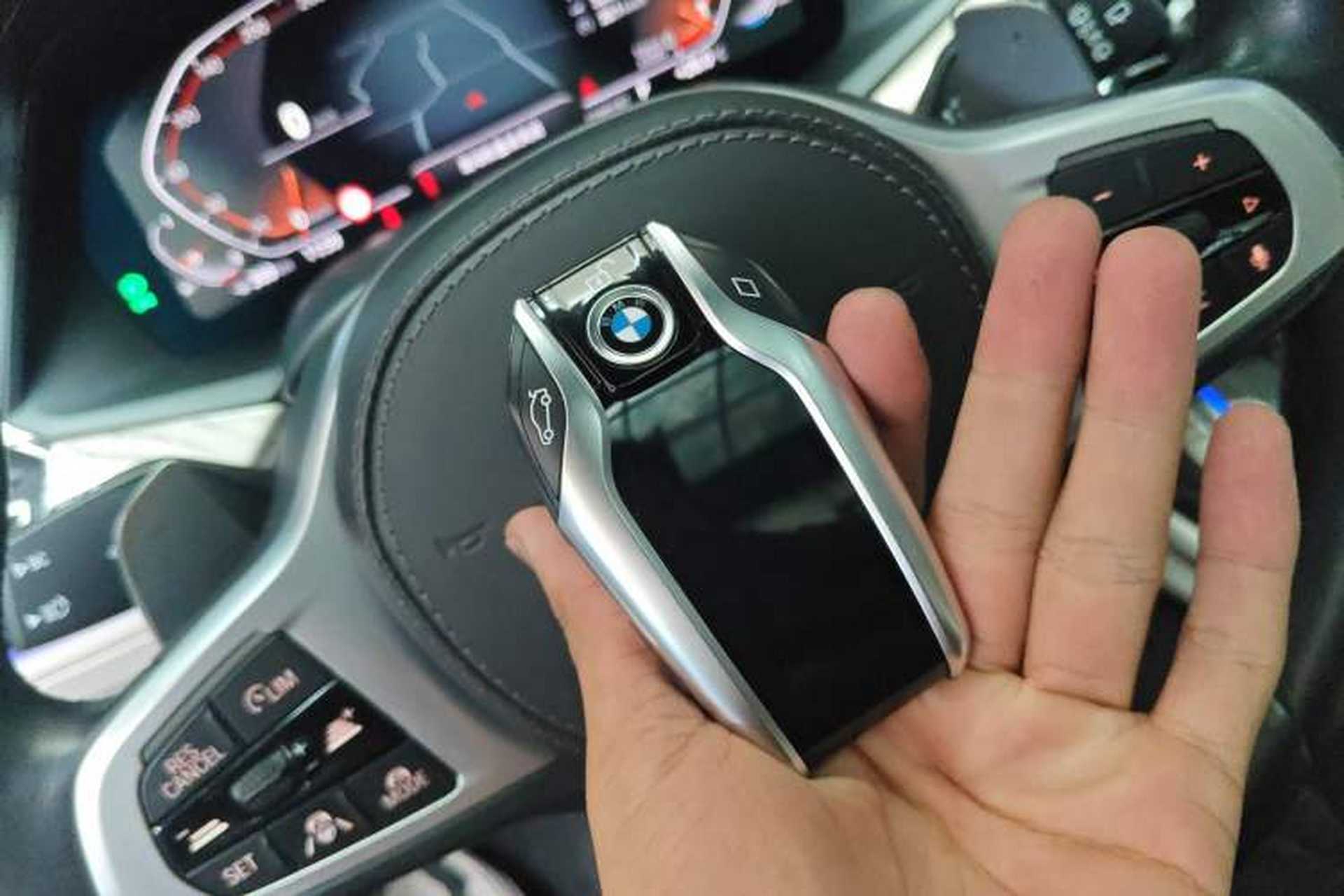 Used BMW X7 2020 xDrive40i Executive M Sport Package Vehicle Key
