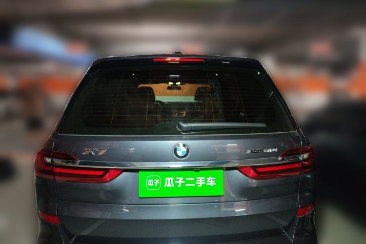 Used BMW X7 2020 xDrive40i Luxury M Sport Package Rear