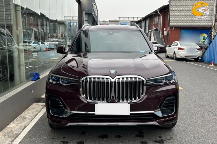 Used BMW X7 2020 xDrive40i Personalized Limited Edition Luxury Package Exterior 2
