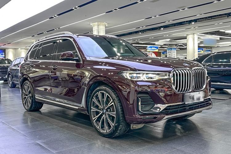 Used BMW X7 2020 xDrive40i Luxury M Sport Package Exterior 3
