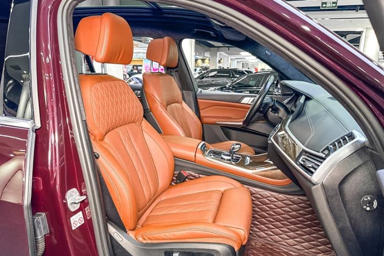Used BMW X7 2020 xDrive40i Luxury M Sport Package Interior 2