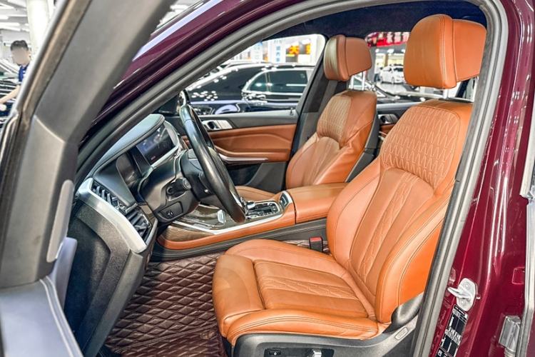 Used BMW X7 2020 xDrive40i Luxury M Sport Package Interior 4