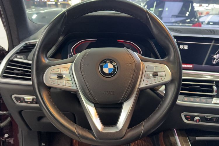 Used BMW X7 2020 xDrive40i Luxury M Sport Package Steering Wheel