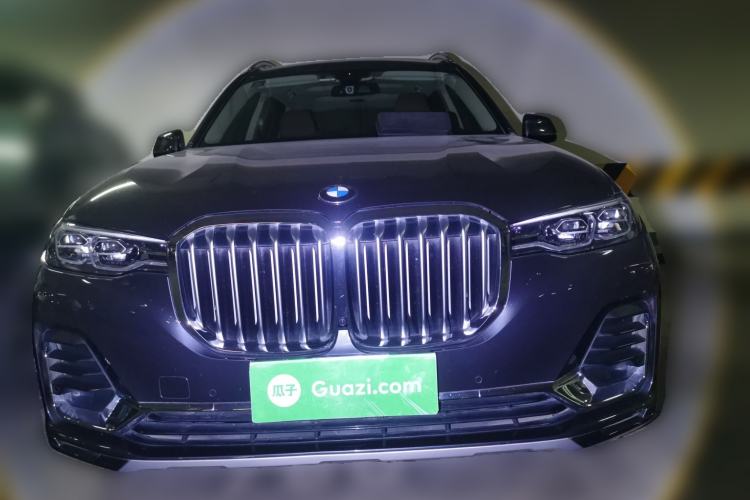 Used BMW X7 2020 xDrive40i Luxury Package with Leading Features Front