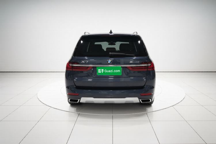 Used BMW X7 2020 xDrive40i Luxury Package with Leading Features Rear
