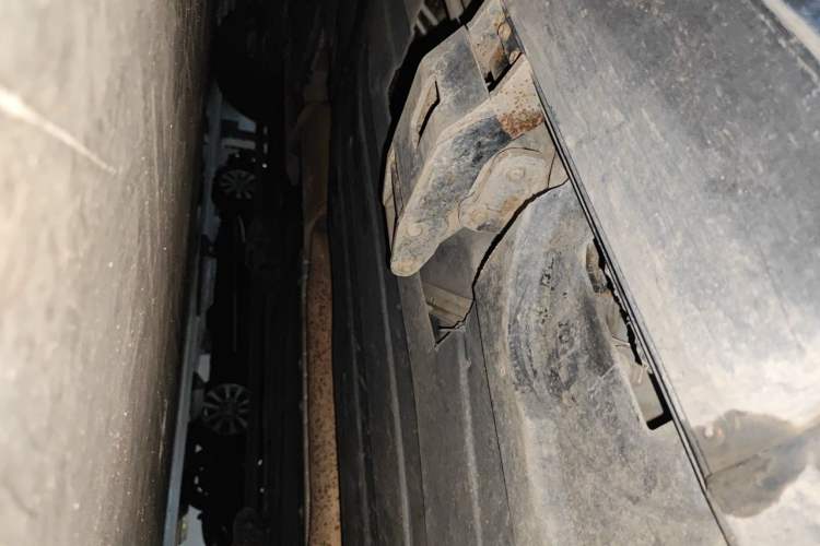Used BMW X7  Chassis Rear Left