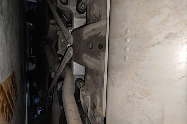 Used BMW X7  Chassis Rear