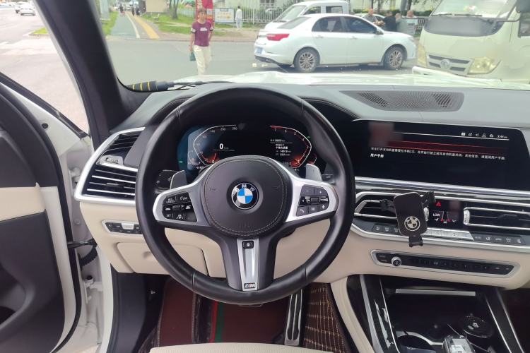 Used BMW X7 2020 xDrive40i Executive M Sport Package Steering Wheel