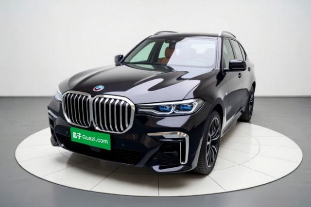 Used BMW X7 2021 xDrive40i Luxury M Sport Package