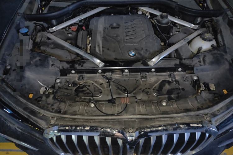 Used BMW X7 2021 xDrive40i Executive Model with M Sport Package Engine Bay