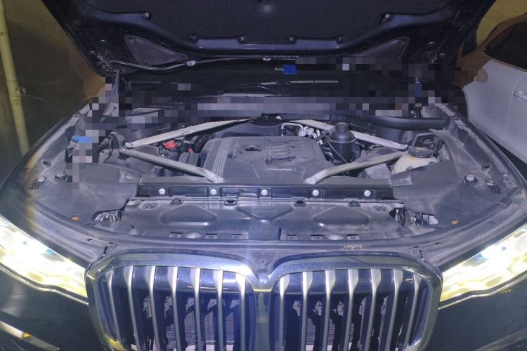 Used BMW X7 2021 xDrive40i Executive Model with M Sport Package Engine Bay