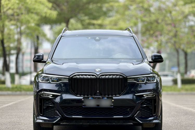 Used BMW X7 2021 xDrive40i Luxury M Sport Package Exterior 1