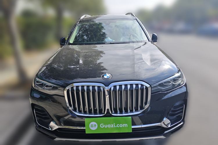Used BMW X7 2021 xDrive40i Luxury Package with Leading Features Exterior 1