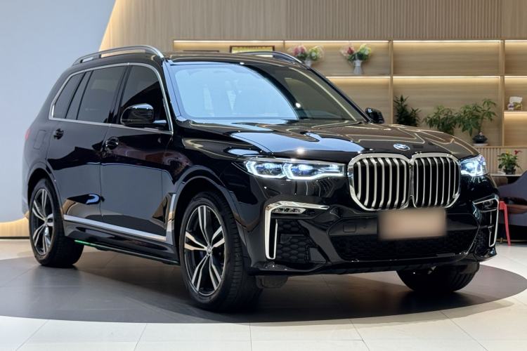 Used BMW X7 2021 xDrive40i Luxury M Sport Package Exterior 1