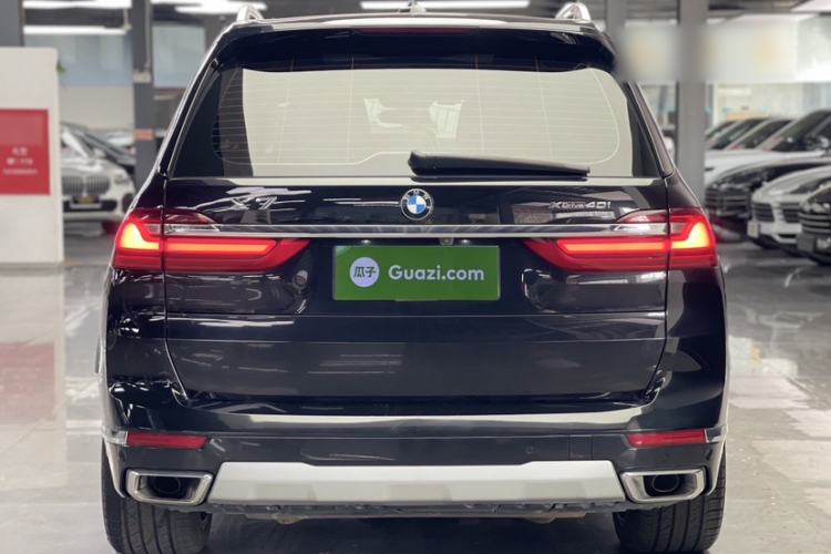 Used BMW X7 2021 xDrive40i Executive Luxury Package Exterior 2