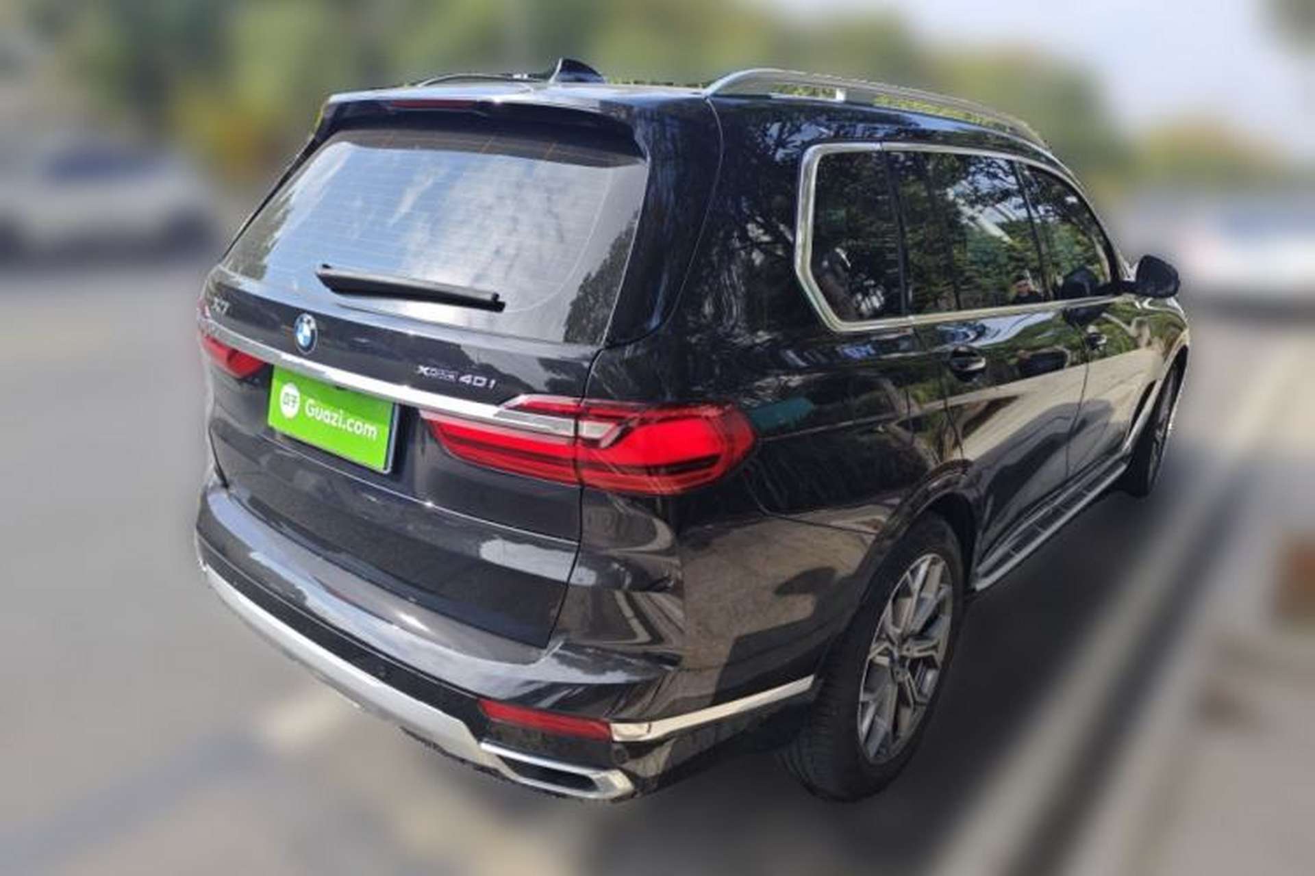 Used BMW X7 2021 xDrive40i Luxury Package with Leading Features Exterior 5