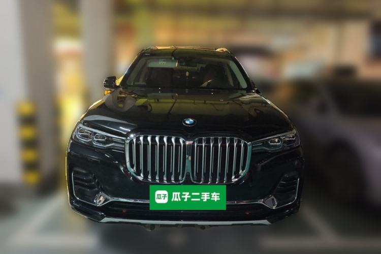 Used BMW X7 2021 xDrive40i Luxury Package with Leading Features Front