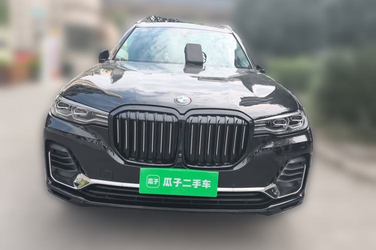 Used BMW X7 2021 xDrive40i Luxury Package with Leading Features Front