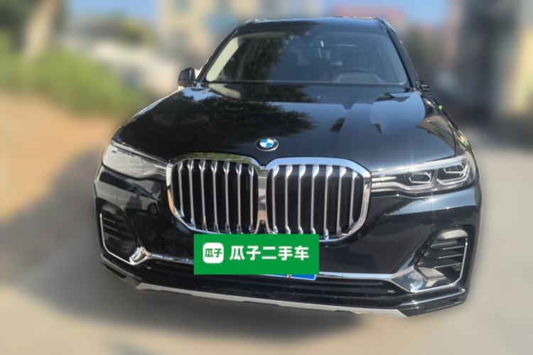 Used BMW X7 2021 xDrive40i Luxury Package with Leading Features Front