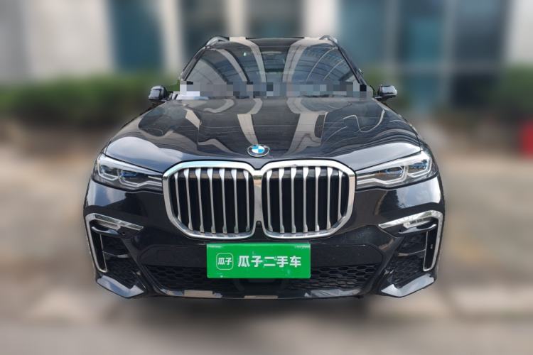 Used BMW X7 2021 Restyled xDrive40i Luxury Version with M Sport Package Front