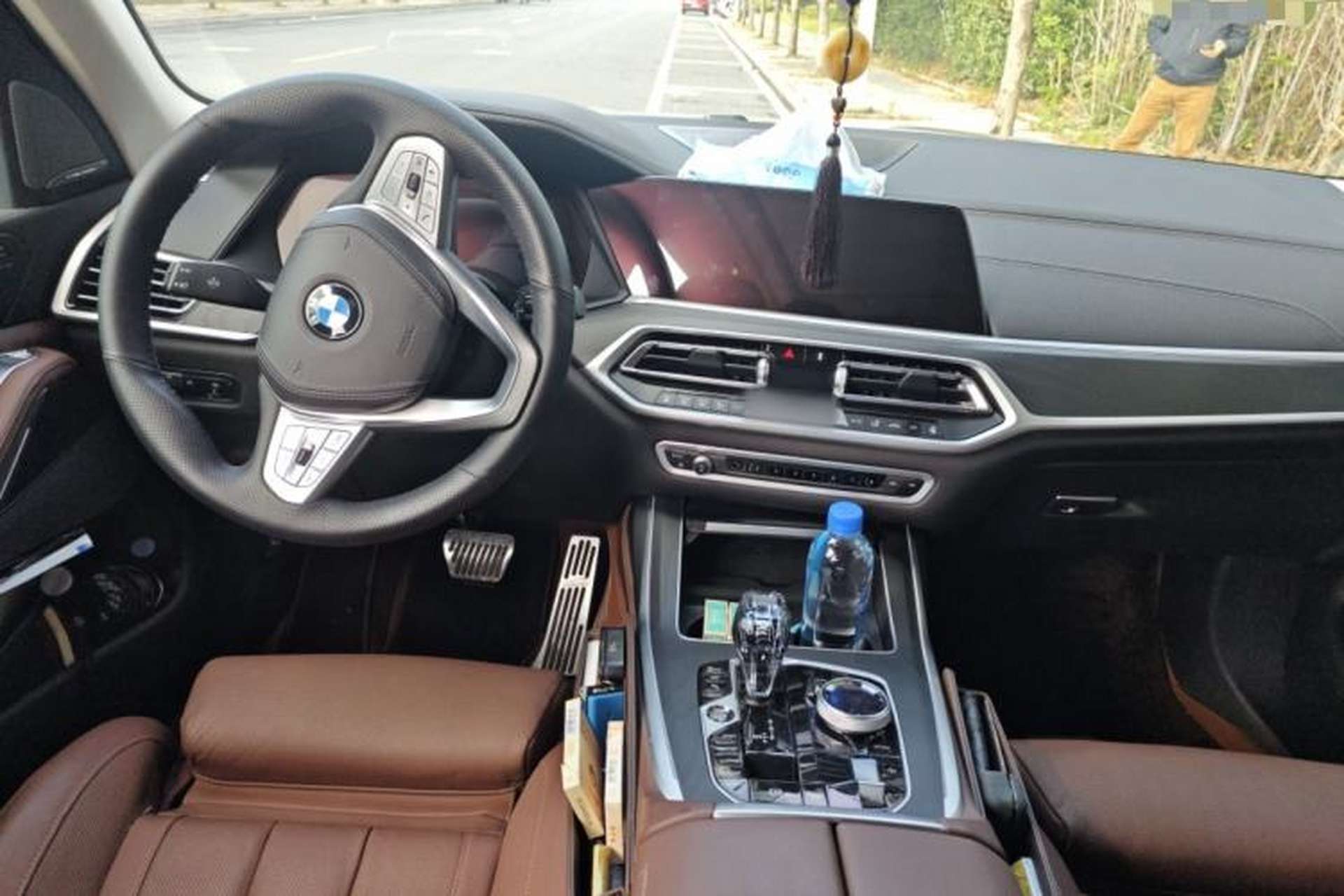 Used BMW X7 2021 xDrive40i Luxury Package with Leading Features Interior 2