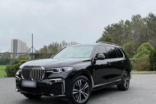 Used BMW X7 2021 xDrive40i Luxury M Sport Package