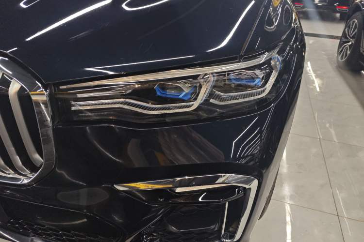 Used BMW X7 2021 xDrive40i Luxury M Sport Package Left Front Headlight