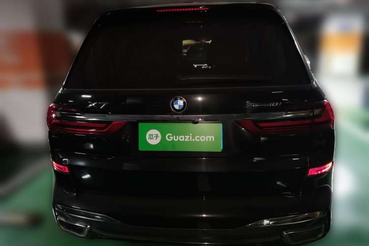 Used BMW X7 2021 xDrive40i Executive Model with M Sport Package Rear