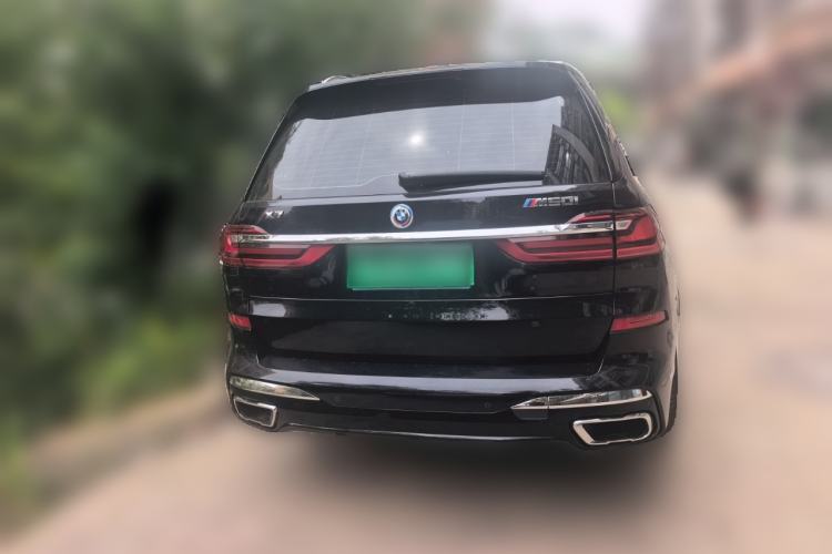 Used BMW X7 2021 xDrive40i Luxury M Sport Package Rear