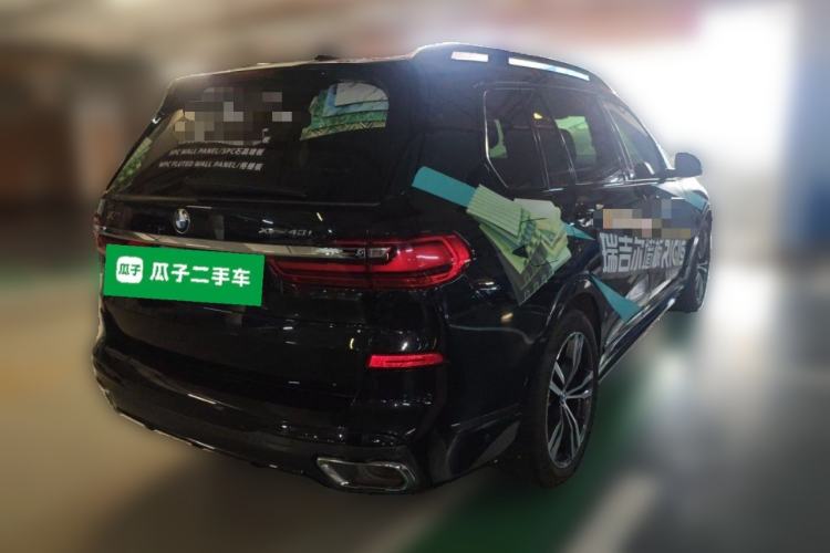Used BMW X7 2021 xDrive40i Luxury M Sport Package Rear Right 45 Deg