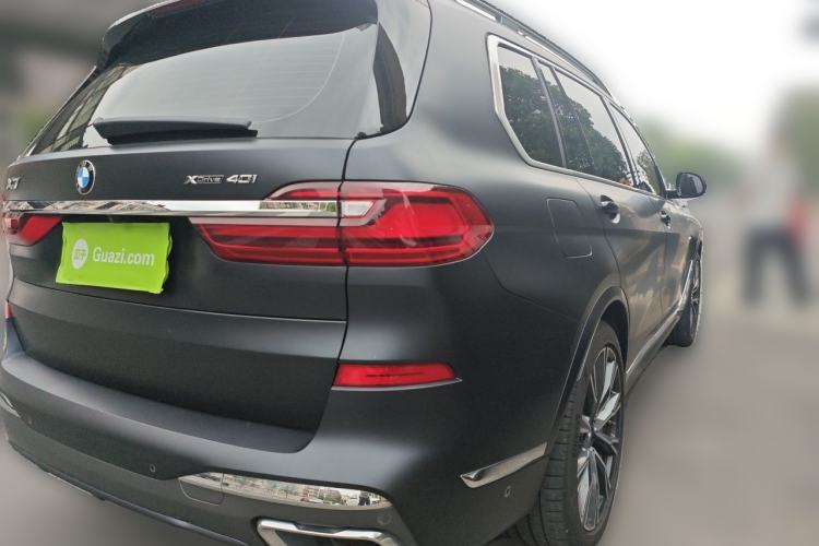Used BMW X7 2021 xDrive40i Executive Model with M Sport Package Rear Right 45 Deg
