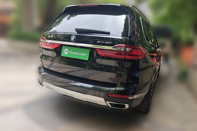 Used BMW X7 2021 xDrive40i Executive Luxury Package Rear Right 45 Deg